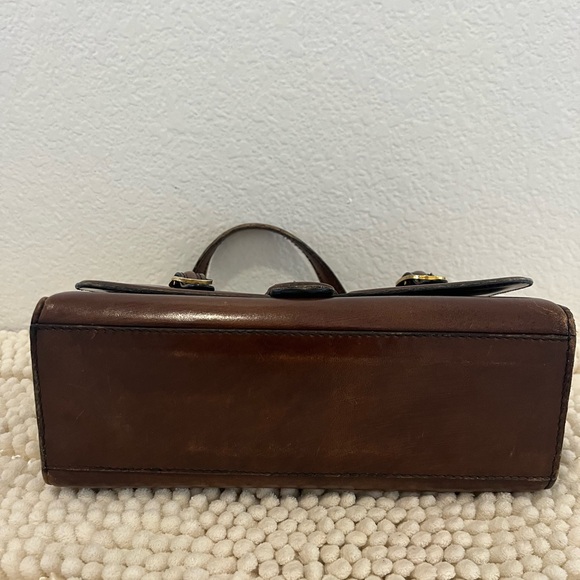 VINTAGE Brown Leather Satchel - Picture 4 of 6